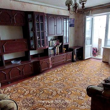 Продам  трьох кімнатну квартиру