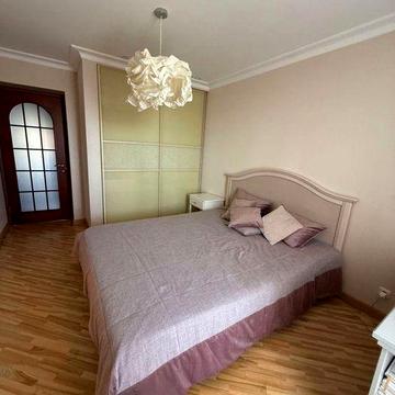 Продам 3кім.квартиру вул. Харківська (Декабристів), м.Бровари