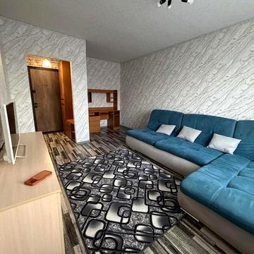 Сдается 1-комнатная квартира на левом берегу ,1 мкр  kubr