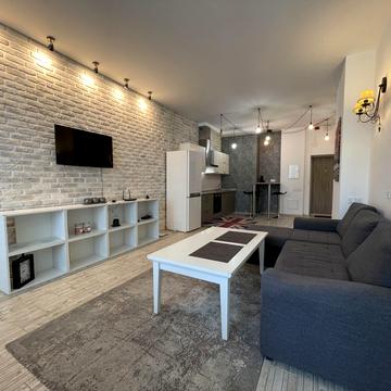 Андрія Верхогляда вул. (Михайла Драгомирова), 11