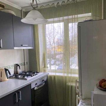 Продаеться 2 кімнатна квартира в Харкові.