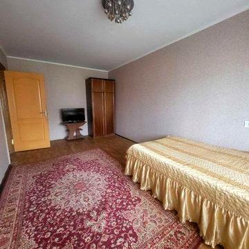 Оренда 1 кімнатної квартири вул. Руставі.