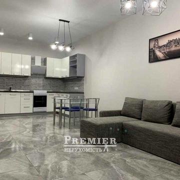 Шикарная большая в солидном  доме ЖК Фонтан