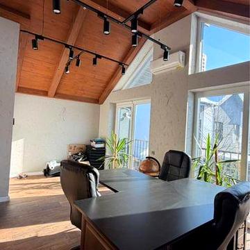 ТаунХаус з ремонтом вул.Вокзальна 135,000$