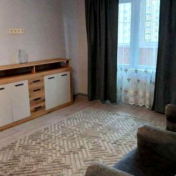 Здаю 1 кімнатну квартиру вул. Харківське шосе 51Б, Дарницький р-н