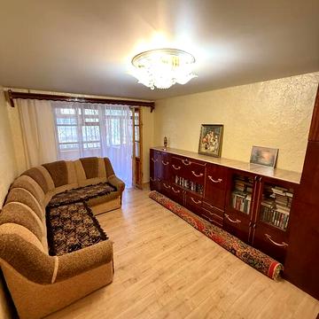 Продаж 2к Квартира Космонавтів вулиця