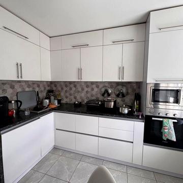 Поодається 2-х кімнатна квартира