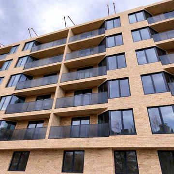 Багатоквартирний будинок на Райдужній , біля Левенятко / Львівський Маєток