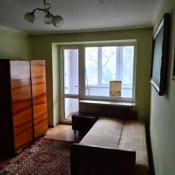 Продажа 2 км квартири в Росвигові 2 поверх (кірпічка )