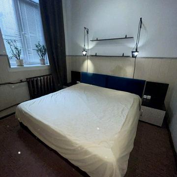 Івана Франка вул., 27