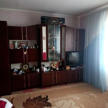 Продам 1 кімнатну квартиру в хорошому місці, на першому поверсі