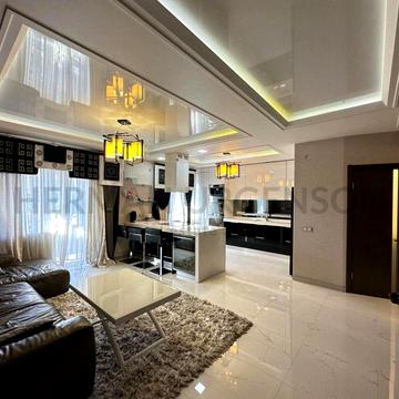 Продаж 2к квартири 120 м.кв / вул. Собранецька, Червениця