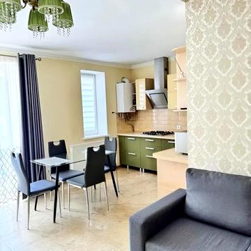 Пасічна вул., 2а