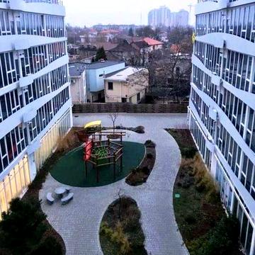 1-комнатная квартира на Львовской.