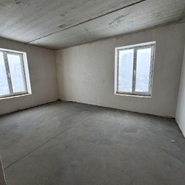 Велика 2к квартира, держ програми - так!