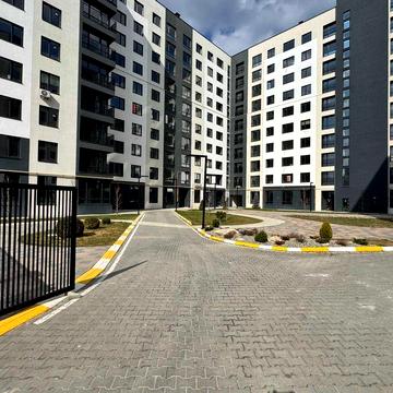 Велика 2к (євро 3к) квартира 80 кв.м. Біля школи №3. Буча. Продаж.