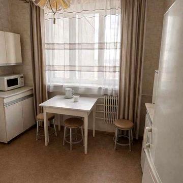 Уютная 3 х. комнатная квартира на Алексеевке