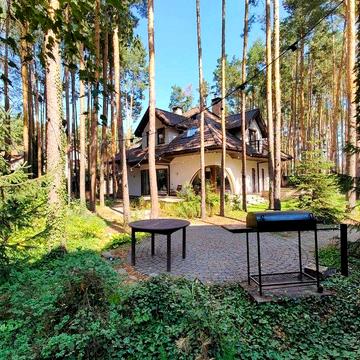 Екологічний будинок з власним природним садом в лісовій Бучі