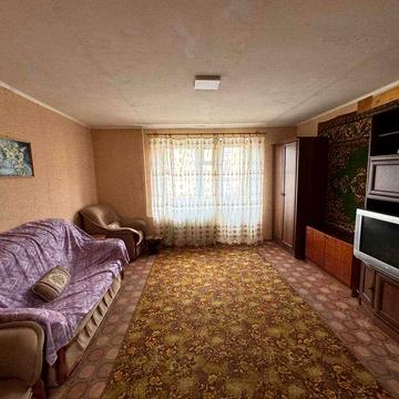 Оренда просторої 3-х кімнатної квартири в районі 1-ї міської лікарні.