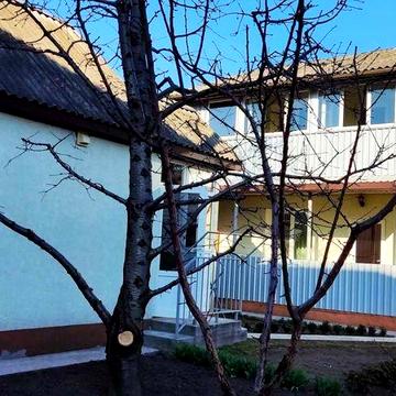 Продаж 2 поверхового будинку 78 кв. м, 5 кімнат, на вул. Юмашева