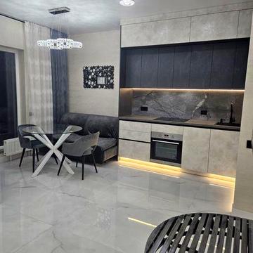 Первая аренда/Кадор сити /61 жемчужина 43м Сп+кухня студия