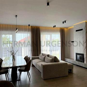 Продаж дуплексу 175 м.кв / 3.5 сотки / Ужгород, р-н Садовий