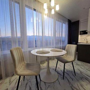 Оренда  великої 1 кімнатної квартири Митниця з видом на місто