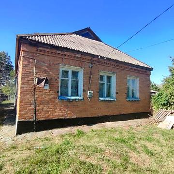 Продам будинок в смт Кегичівка в районі ЖД вокзалу з газовим опаленням