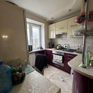 Аренда Рыбалко 38,2 комнатная в хорошем состояния