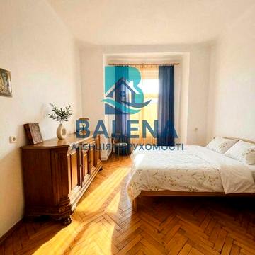 Продаж 2 кімн. квартири, б-р Верховної Ради 13, Сталінка, Соцмісто.