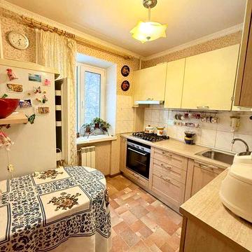 Продаж 2 квартири метро Голосіївська пішки 3 хвилини, дуже тепла квартира Голосіївський БЕЗ КОМІСІЇ