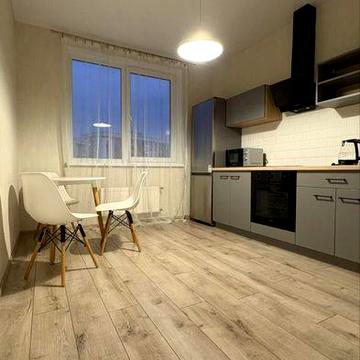 Сдам в долгосрочную аренду в 46 Жемчужине! 1-ком. Квартиру!