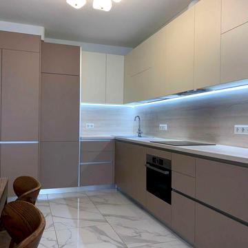 ЖК Галактика, вул.Сверстюка,6. Видова 3-х кімнатна квартира з якісним ремонтом. ЖК Галактика