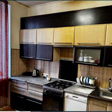 Продам 2-х сталинку на Днепрострое. Сертификат!