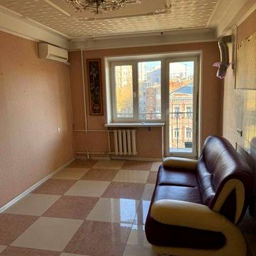 Продаж 2 кімнатної квартири у центрі Києва без комісії