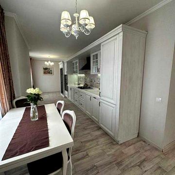 Затишна 3к квартира 95м2 з ДБЖ! Дорога техніка, меблі, газова плита/котел