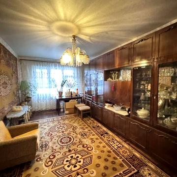 Продается 3- х комн. квартира ул. Ладожская