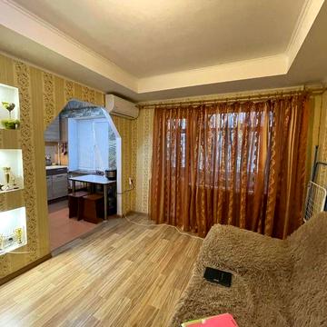 Продам затишну 2-кімнатну квартиру з ремонтом Черемушки