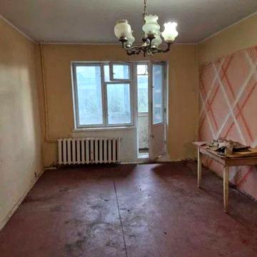 ПРОДАМ 2-х кім квартиру вул Микільсько-Слобідська 6/2.