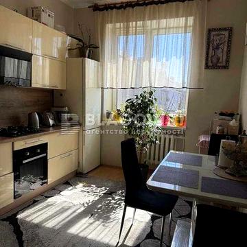 2к.Дудаєва Джохара (Іскрівська), 5,Сталінка.Солом`янський