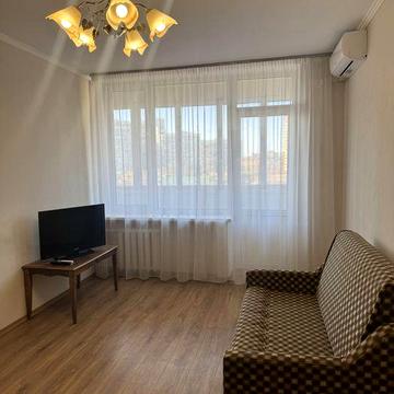 Світла,чудова 2 кімнатна квартира