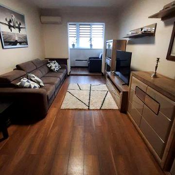 Вигідно! 3 к (100 кв.м)Пр.Європейского Союзу (Правди),31А.Ужвій.