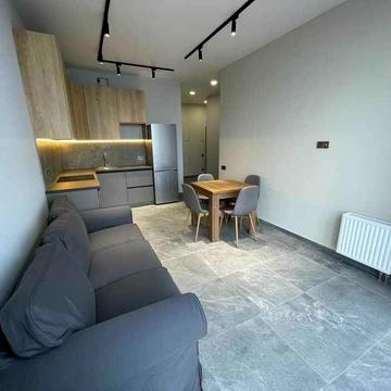 Бульварно-Кудрявська вул. (Воровського), 17