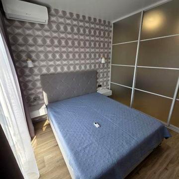 Сдам квартиру Боровського 18/1 перша сдача