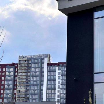 Продаю ГОТОВУ однокімнатну квартиру у центральній частині міста, з газом, вигідна ціна, розтермінування