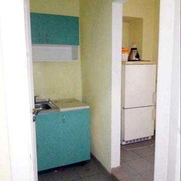 НАУ-м.Шулявская-Политех пешком.Сдам квартиру