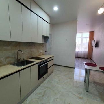 Свет! Срочно сдам квартиру в 65,66,67 Жемчужине, ул. Краснова