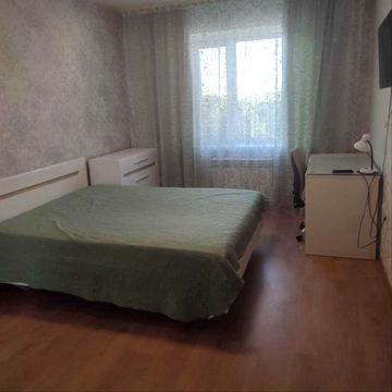 Конкорд Куйбишева 36 гарний стан парковка у дворі