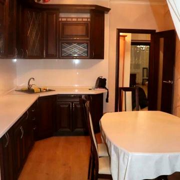 Довгострокова оренда 2к Квартира Академіка Сахарова вулиця