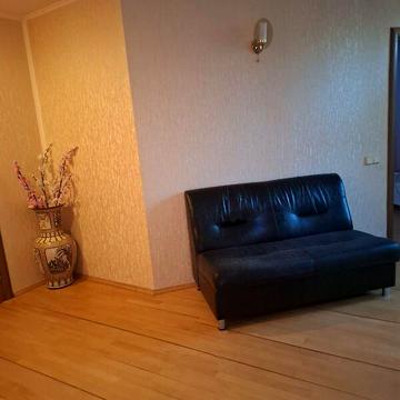 Довгострокова оренда 5к Дім Лесі Українки вулиця